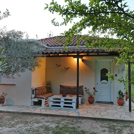 Magnolia House Stafylos *
