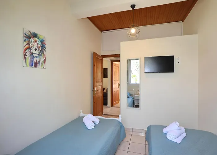 Magnolia House Stafylos